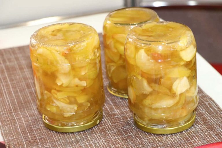 Ароматное яблочное варенье за 10 минут: просто, очень вкусно, а зимой к выпечке самое то