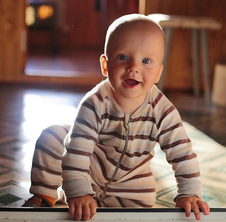 «Это не мой сын, он не похож на меня»: после этих слов муж ушел из дома, оставив меня одну с маленьким ребенком