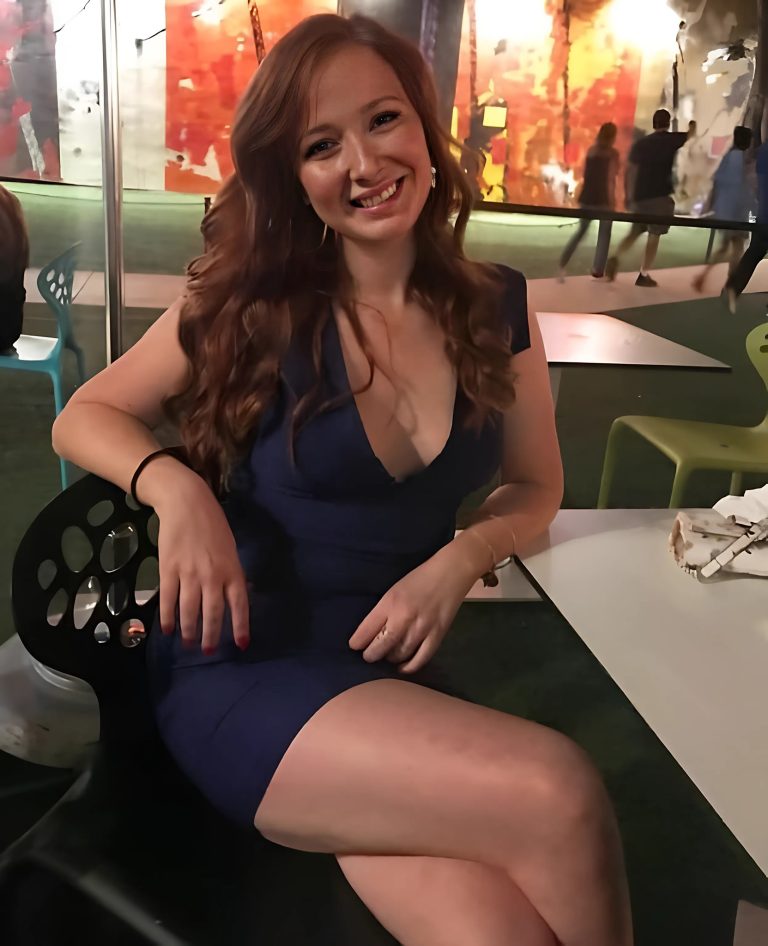 День, когда муж моей лучшей подруги появился у моей двери, заявив, что он мой отец